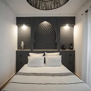 2* Hotel typu riad M-17 Riad & Spa